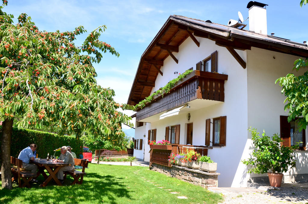 Ferienwohnung Pippohof Appiano Sulla Strada Del Vino Quarto foto